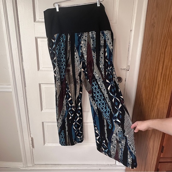 Women With Control Flare Leg Pants 1XP Stretch Flowy Retro Geometric Print Boho - Picture 4 of 16